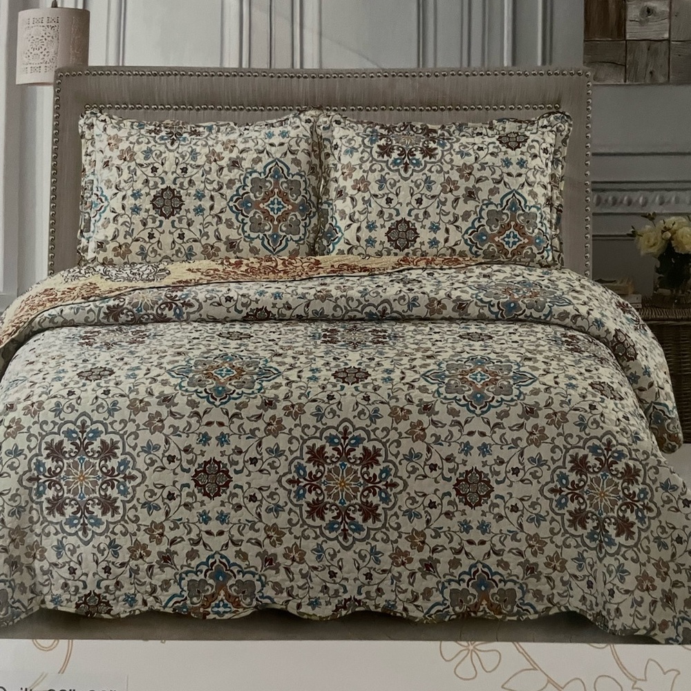 Full/Queen Quilt